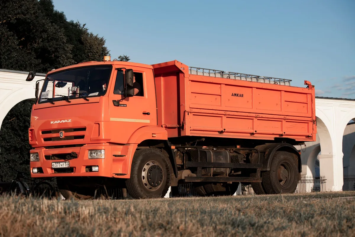 Продажи грузовиков в Казахстане выросли в 5,3 раза: рынок держится на импорте