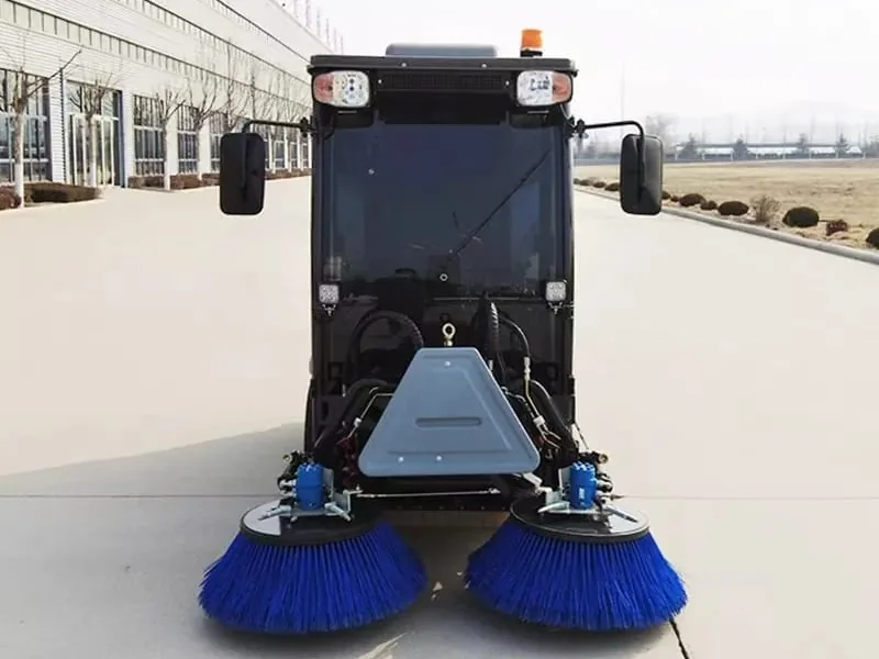 Коммунальная спецтехника HDCLEAN CHR31M (подметально-уборочная машина), внешний вид — фото 1