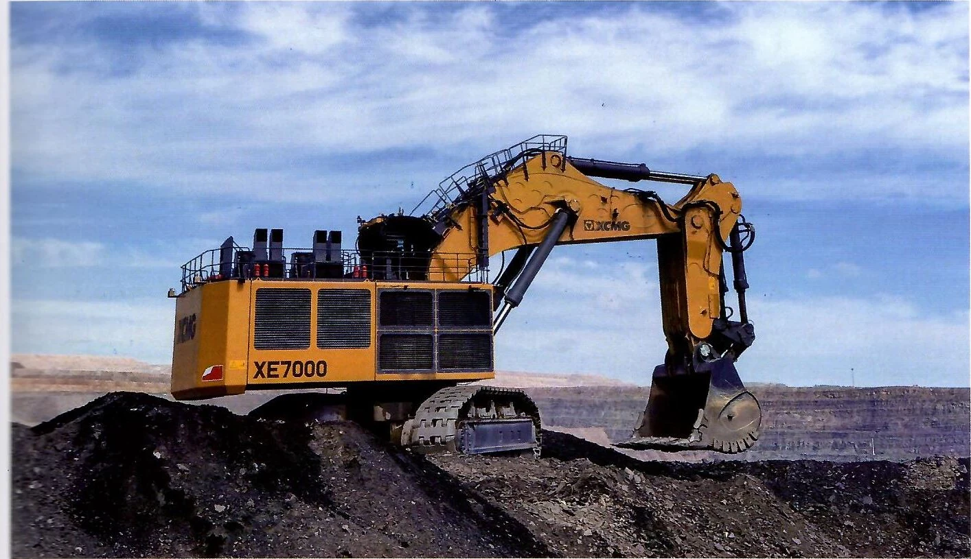Карьерный экскаватор XCMG, техника этой серии — фото 1